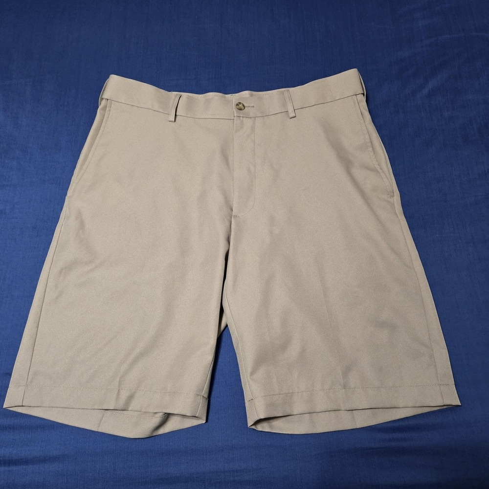 PGA TOUR Shorts Mens 34 Beige Microfiber Chino Golf Flat Front Summer‎ Casual